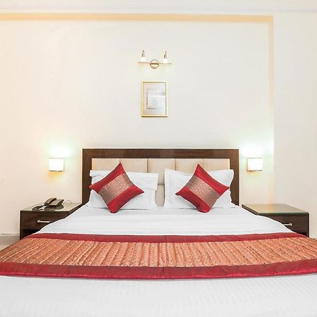 ניו דלהי Oyo 14245 Amitabh Guest House מראה חיצוני תמונה