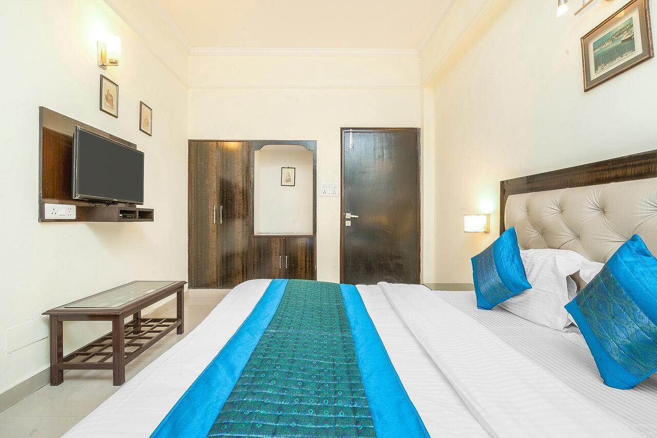 ניו דלהי Oyo 14245 Amitabh Guest House מראה חיצוני תמונה